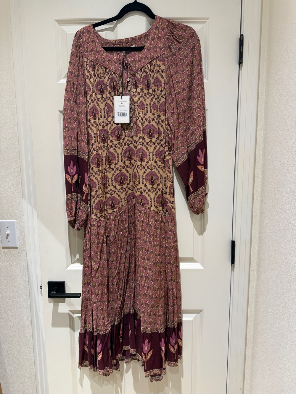 🌙 SPELL Château Boho Gown in Grape NWT - Picture 5 of 9